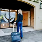 فندق Tulip & 3*