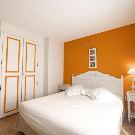 Tulip & Hotel Honfleur