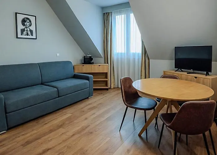 Tulip & 3* הונפלר