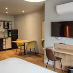 Tulip & Otel Honfleur