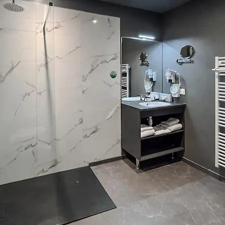 Tulip & أونفلور