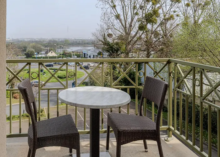 Tulip & 호텔 옹플뢰르